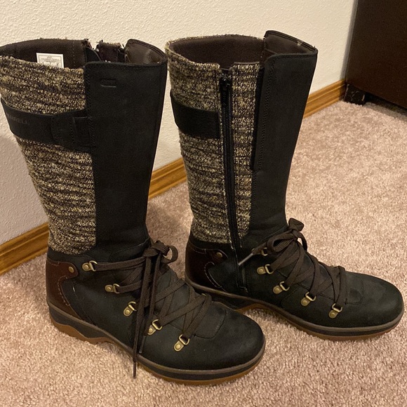 Merrell Boots - Picture 2 of 4